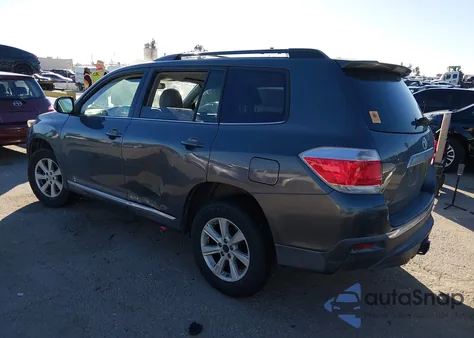 2011 Toyota Highlander Se V6 из США, поврежденный, VIN 5TDBK3EH1BS073977